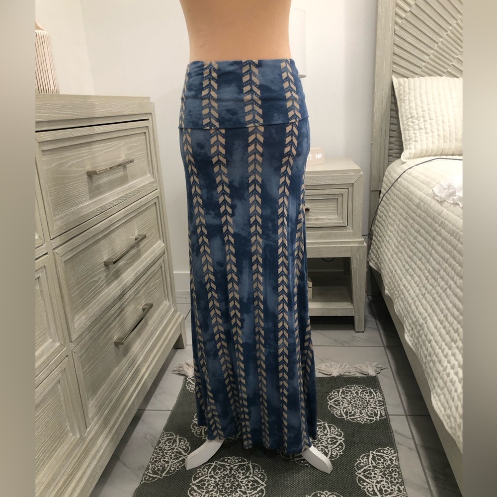 Billabong Blue Chevron Maxi Skirt
